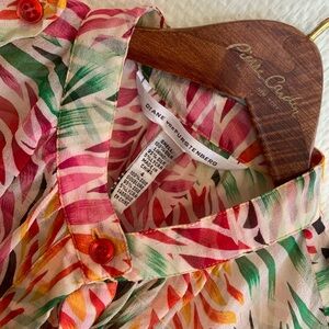Diane Von Furstenberg (DVF) Silk Multicolor Leaf Print Blouse XS/S 2/4